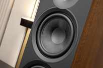 ELAC Debut 3.0 F6.3 Kolumny podłogowe Walnut + Yamaha R-N600A Amplituner stereo z MusicCast z DAB+ - 7